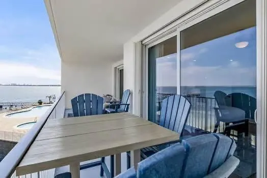 Holiday home Hp301 Waterfront Views Pool Hot Tub & Dock
